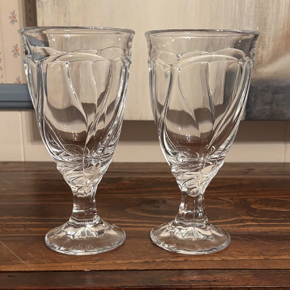 Noritake Other - Noritake "Sweet Swirl-Clear" Water Goblet Pressed Glass Discontinued Pattern